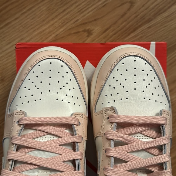 NIKE WOMEN’S DUNK LOW - Picture 2 of 6